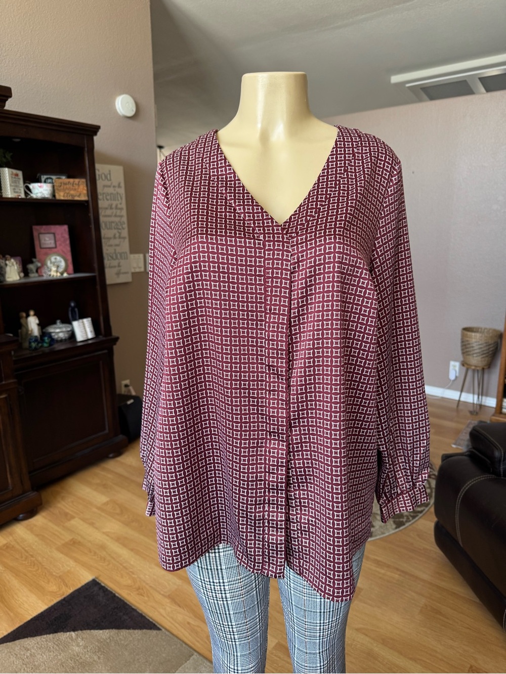 Alfani brown & white silky V-neck long sleeve blouse-size 0X